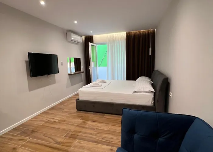Central Apartments - Myslym Shyri