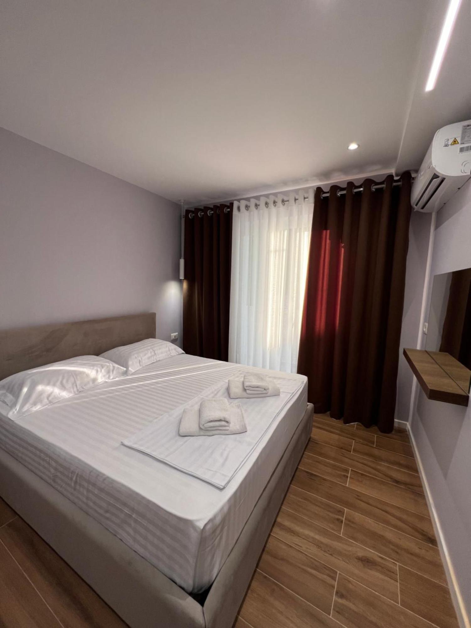 - Myslym Shyri Apartman Tirana