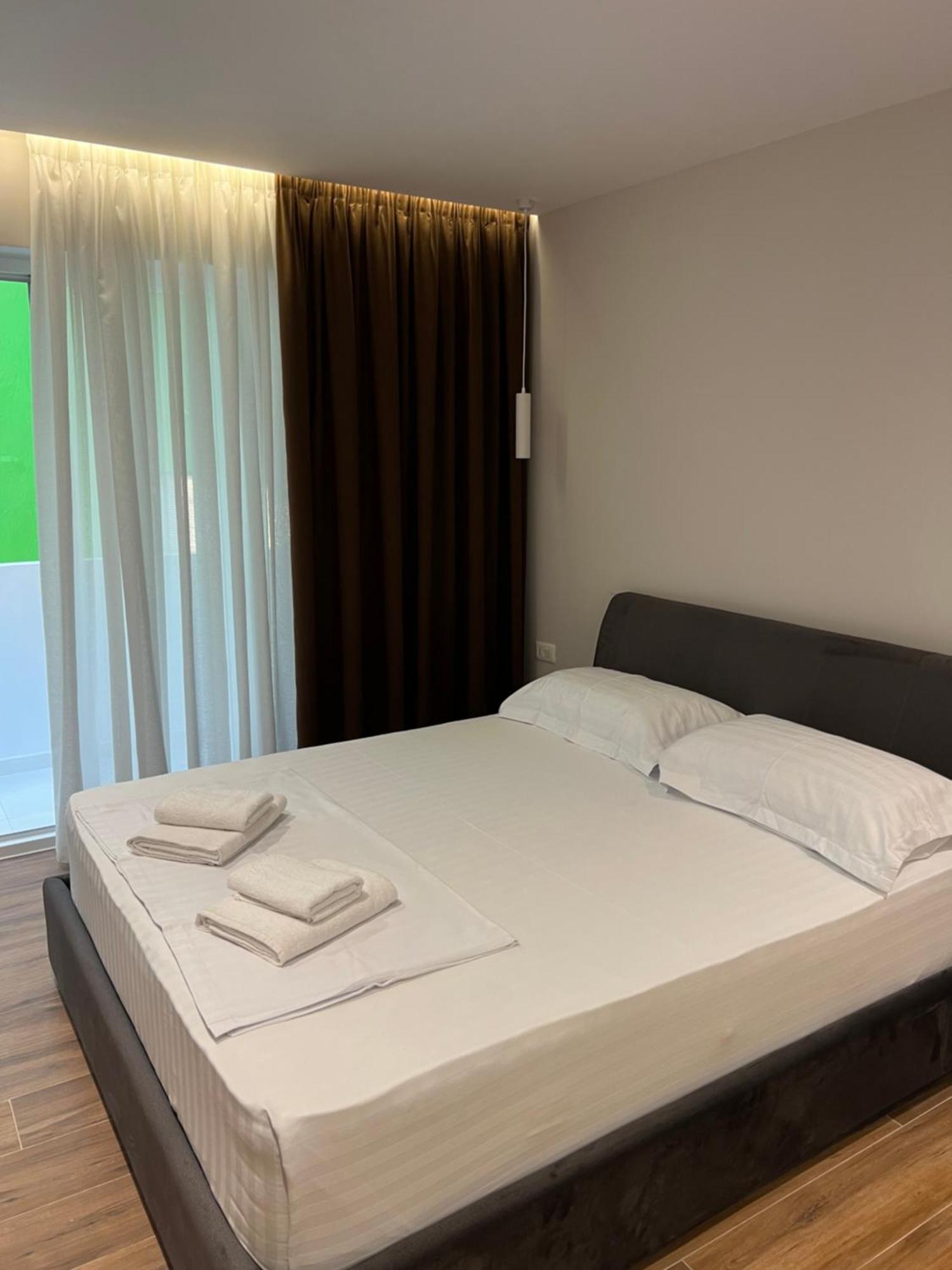Apartman - Myslym Shyri Tirana